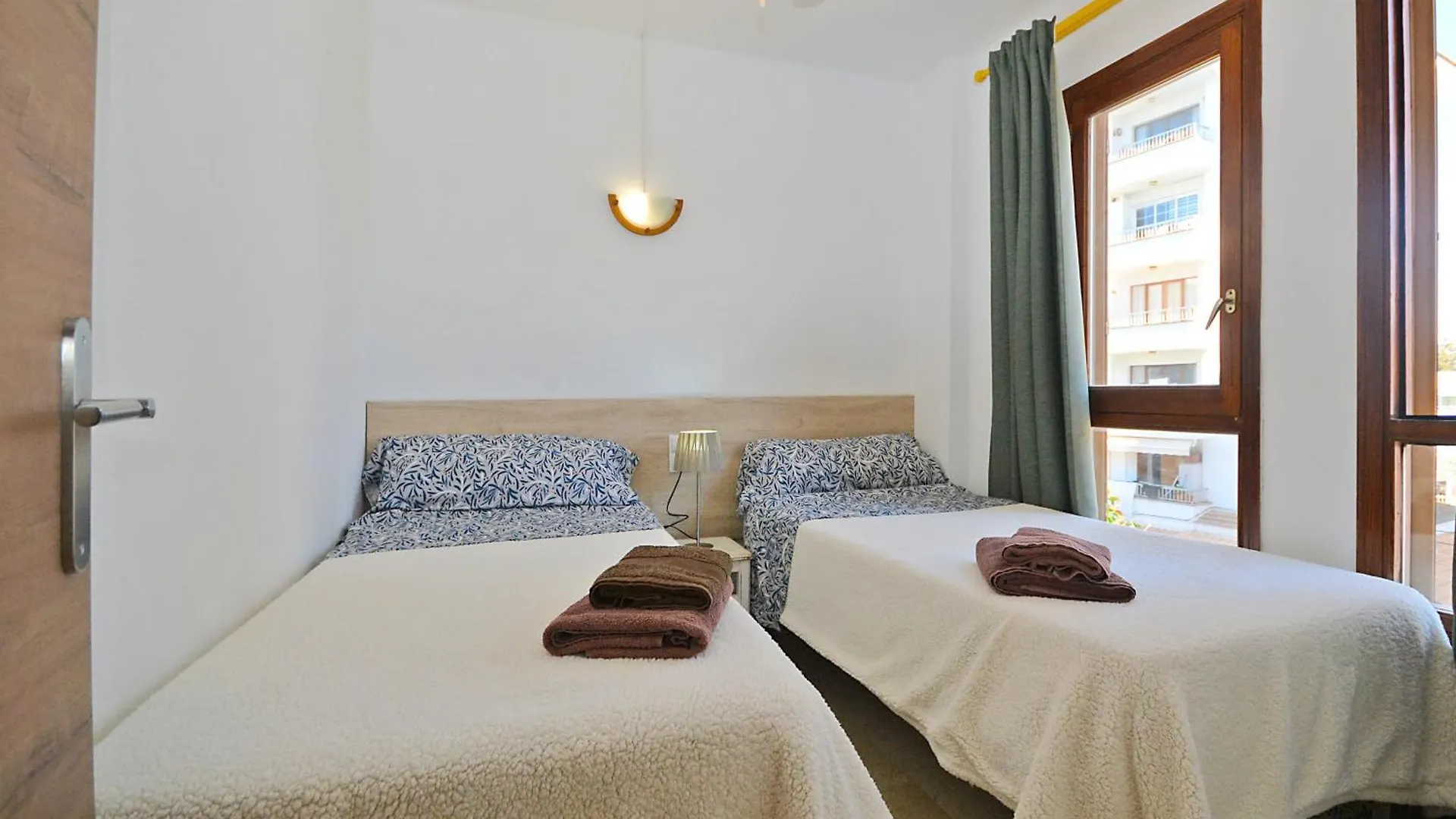 아파트 Oliva Apartament 알쿠디아